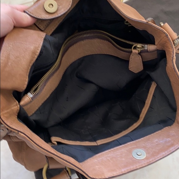 Beracamy Paris Brown Leather Tote - Picture 4 of 8